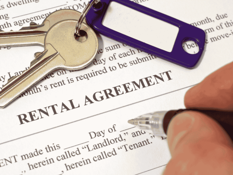 The Pros and Cons of Short-Term Rentals in the Phoenix Market The Pros and Cons of Short-Term Rentals in the Phoenix Market